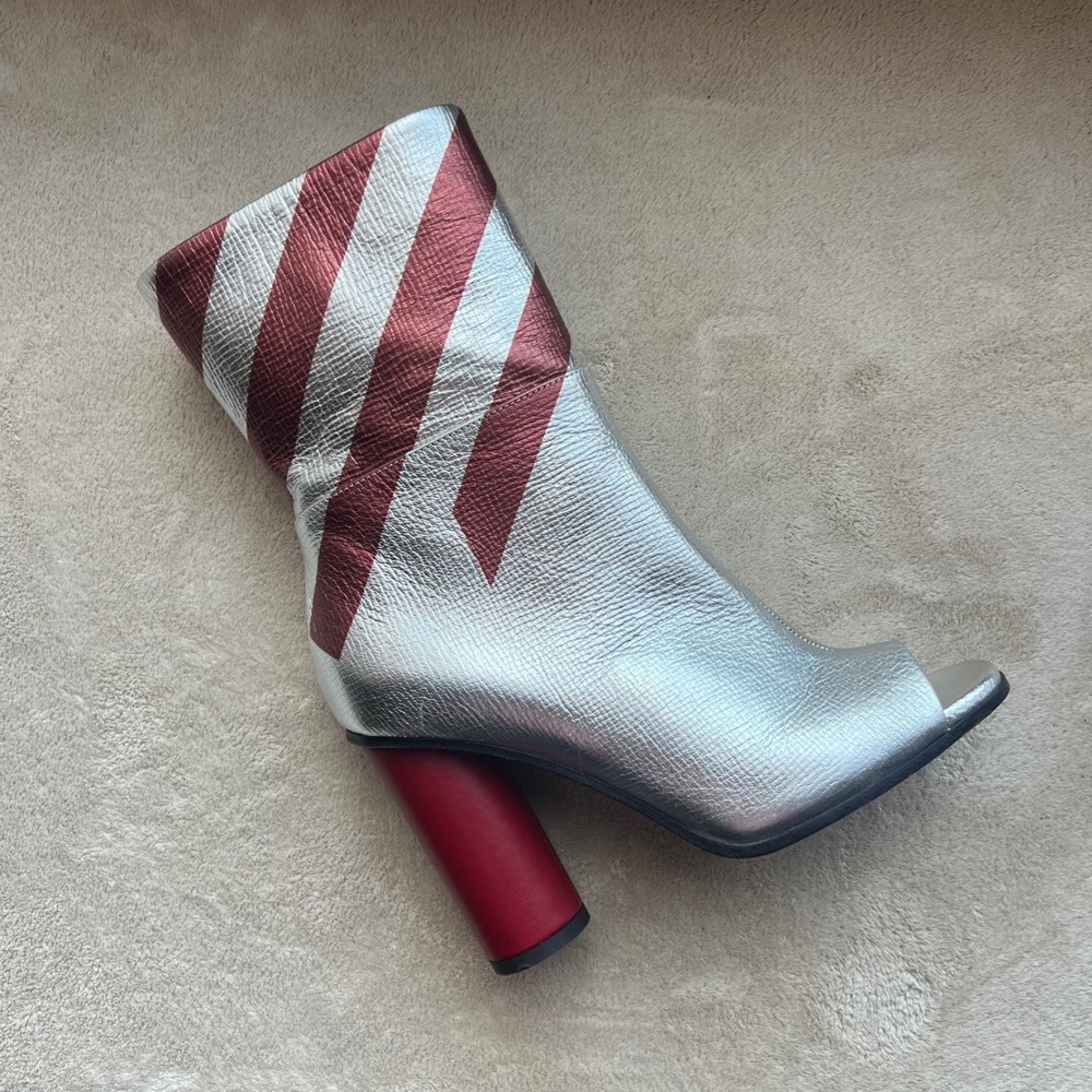 Anya Hindmarch US 5.5-6 EU 36 Silver Red Stripe Leather Peep Toe Block Heel Boot